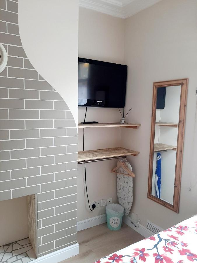 Salisbury Guest House - Free Parking 요크 외부 사진