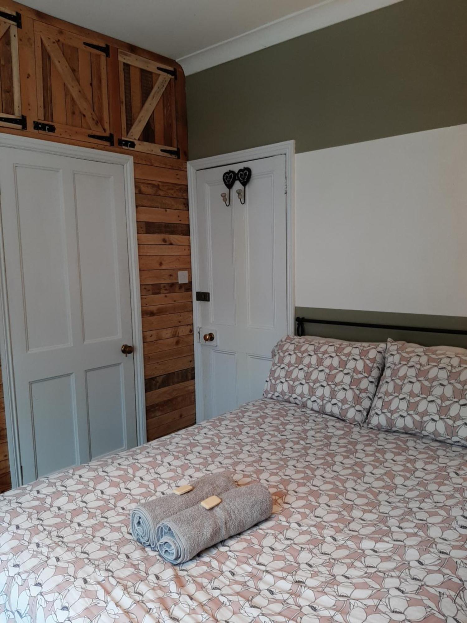Salisbury Guest House - Free Parking 요크 외부 사진